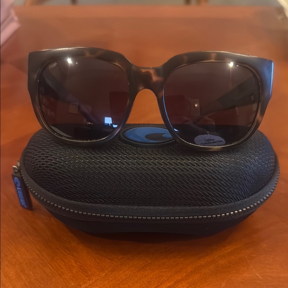 Costa Del Mar Waterwoman Tortoise Shell Sunglasses